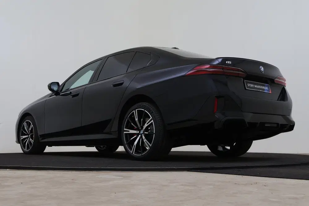 BMW i5 eDrive40 M Sport uit 2026, foto 11