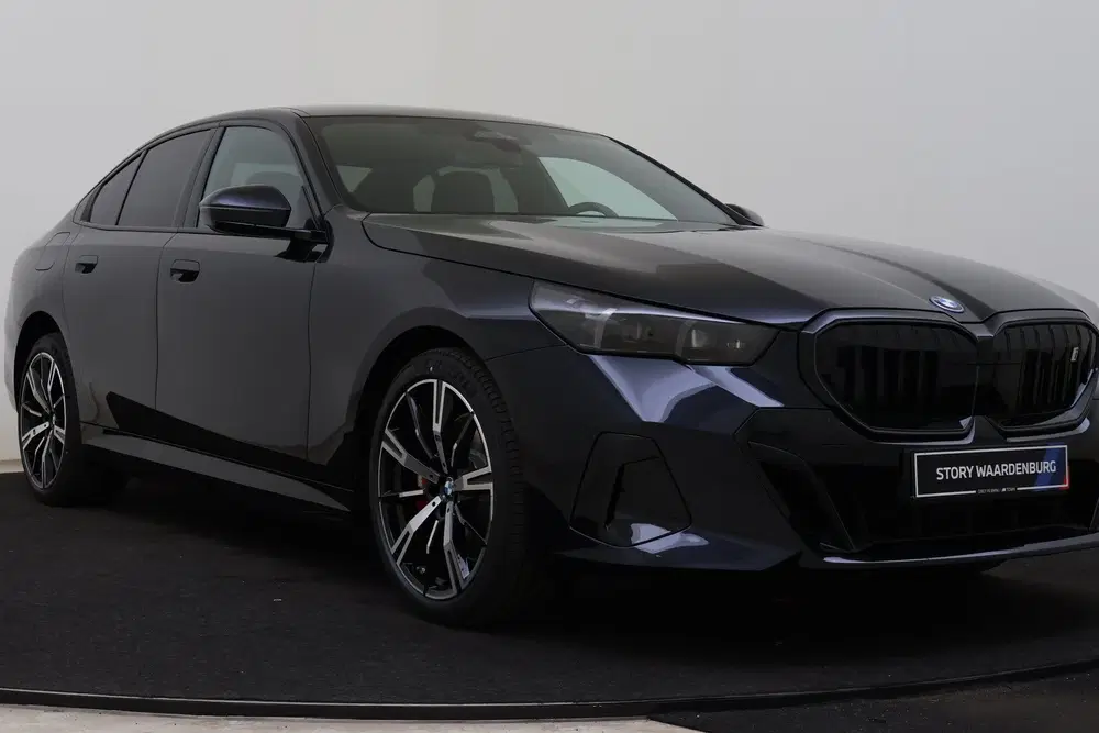 BMW i5 eDrive40 M Sport uit 2026, foto 13