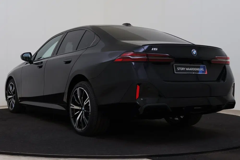 BMW i5 eDrive40 M Sport uit 2026, foto 15