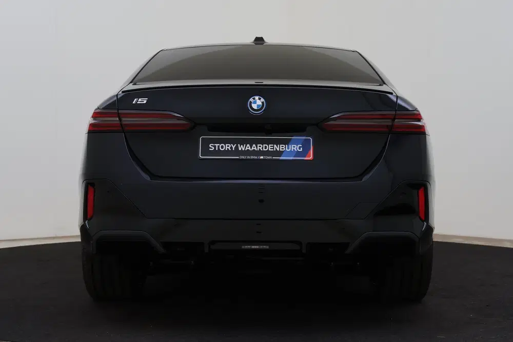 BMW i5 eDrive40 M Sport uit 2026, foto 5