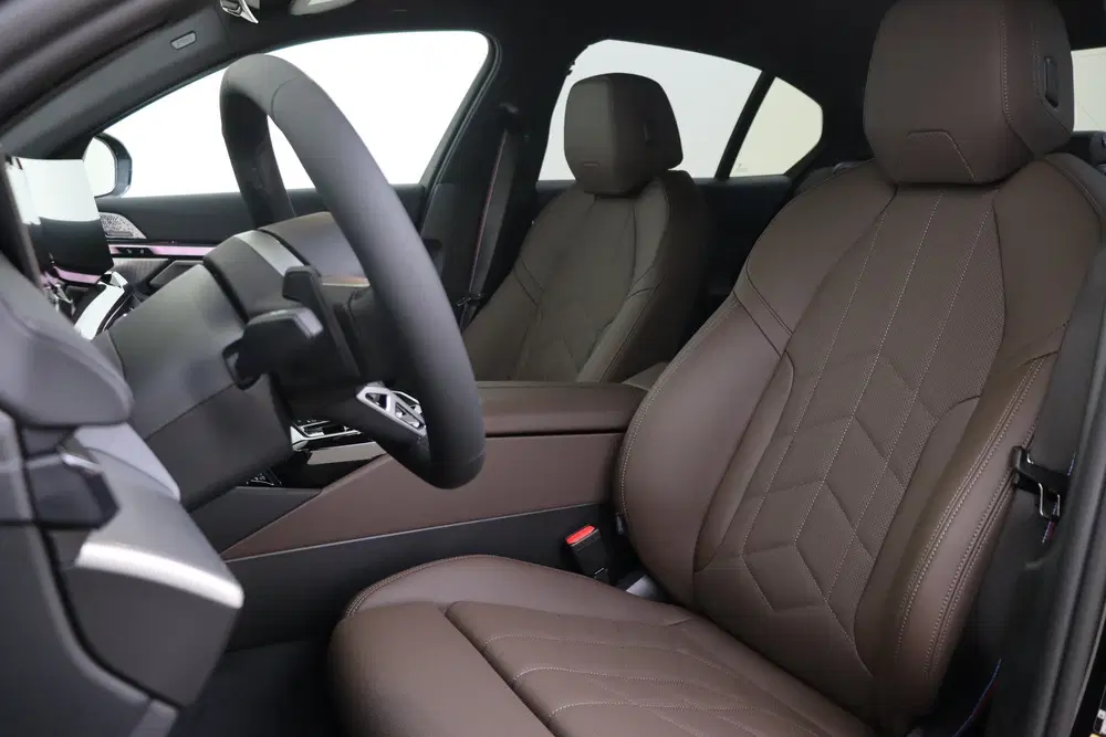 BMW i5 eDrive40 M Sport uit 2026, foto 8