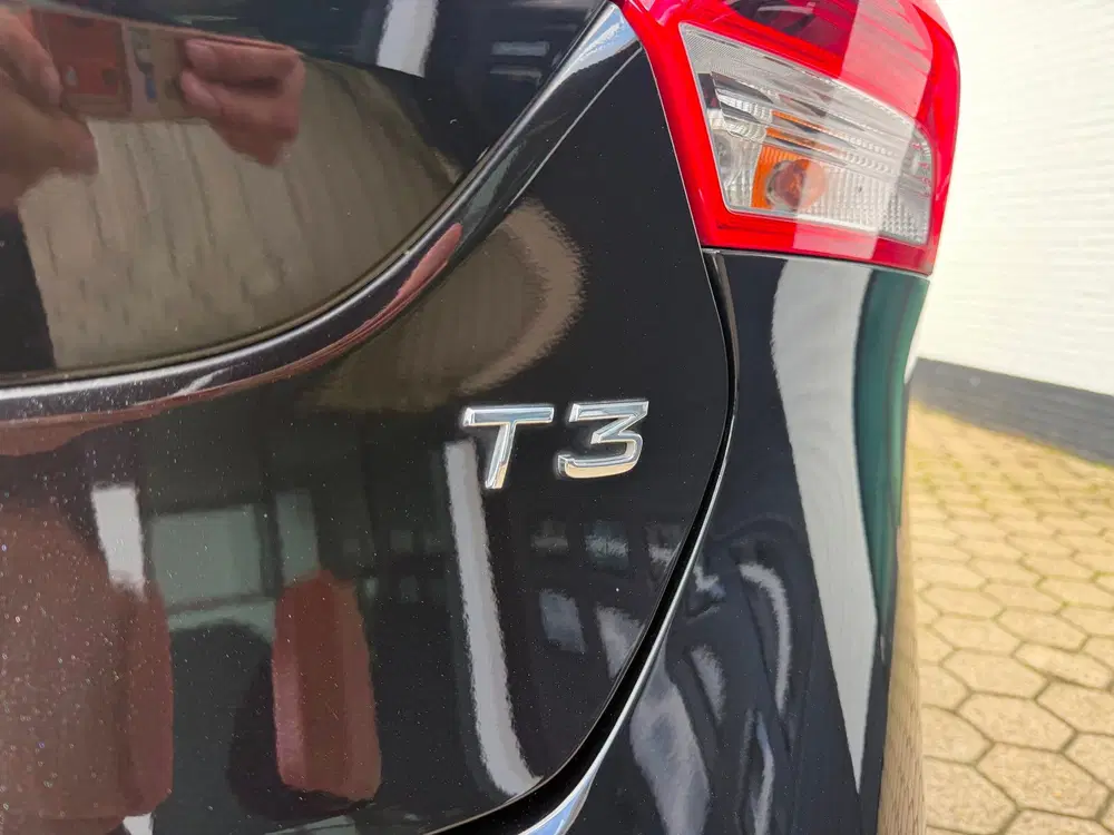 Volvo V40 Cross Country T3 Polar+ Luxury PANODAK l LEDER l C uit 2019, foto 10