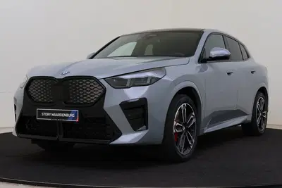 BMW iX2 xDrive30 M Sport uit 2026