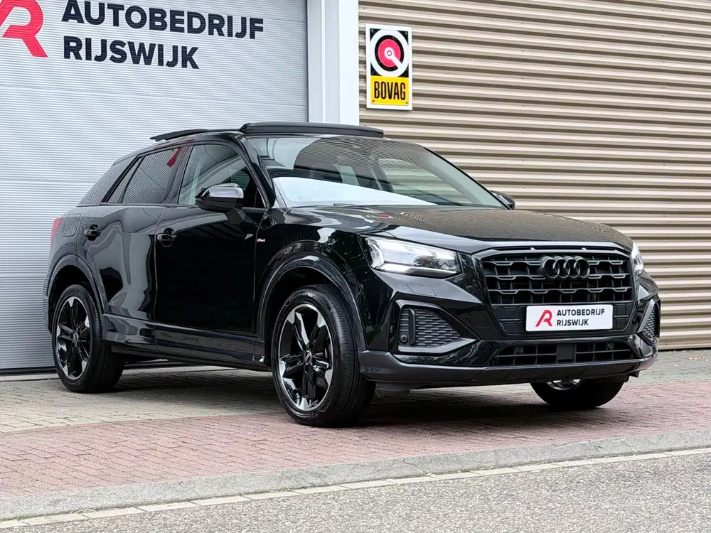 Audi Q2 35 TFSI S Edition Pano uit 2023, foto 9