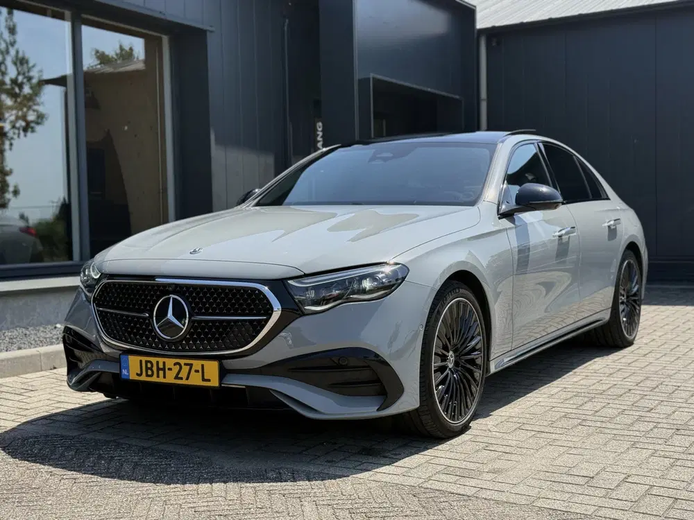 Mercedes-Benz E-Klasse 300 de AMG Line Pano Hyperscreen uit 2024, foto 7
