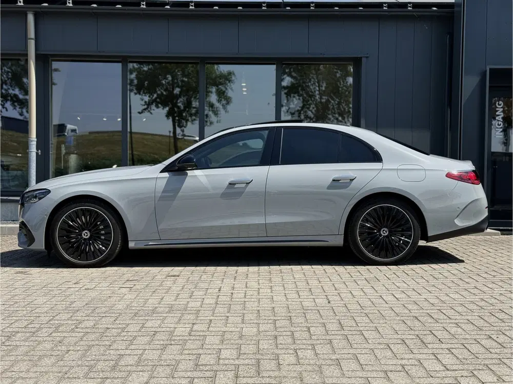 Mercedes-Benz E-Klasse 300 de AMG Line Pano Hyperscreen uit 2024, foto 8