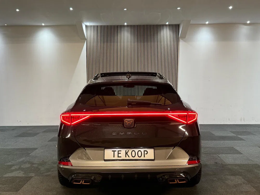 Cupra Formentor 1.4 e-Hybrid VZ Performance Pano l 245PK l uit 2022, foto 6