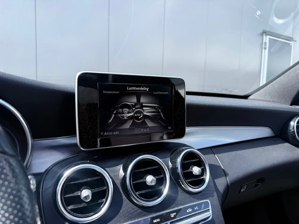 Mercedes-Benz C-Klasse 180 AMG Night Pakket l Pano l Keyles l Cam uit 2018, foto 19