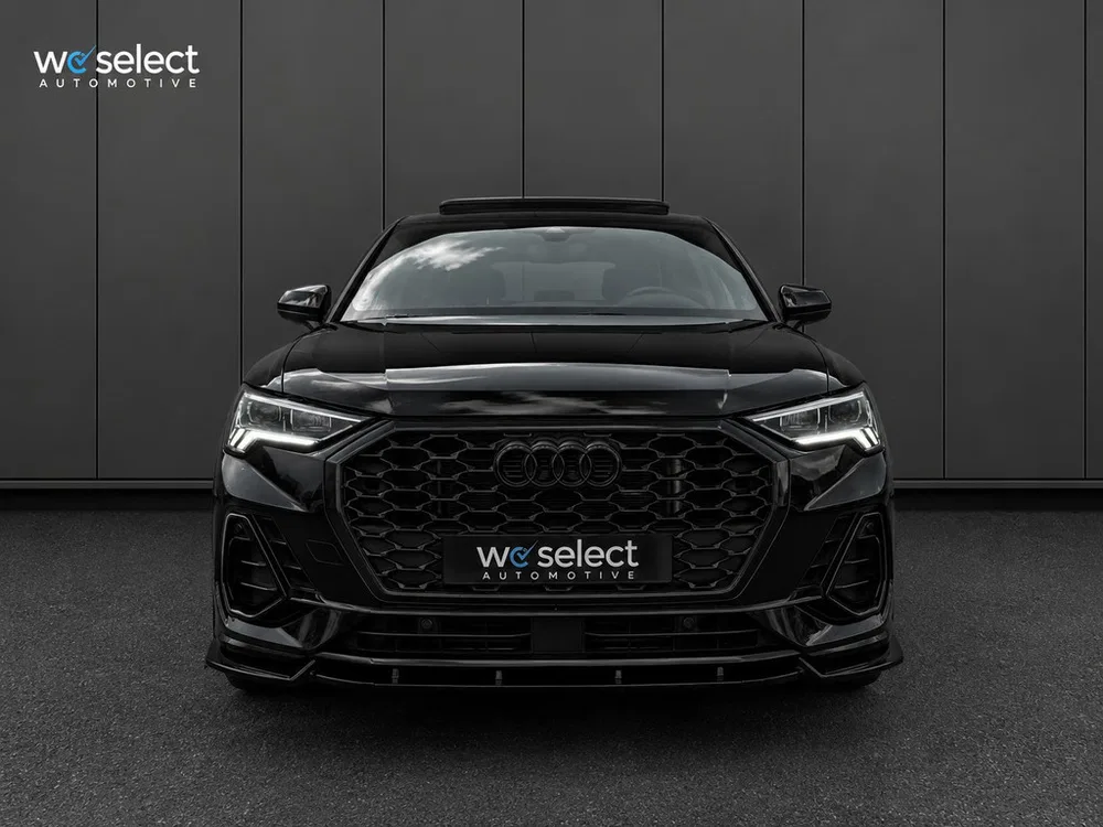 Audi Q3 45 TFSI e S-Line Pano l Matrix l RS-Pakket uit 2022, foto 2