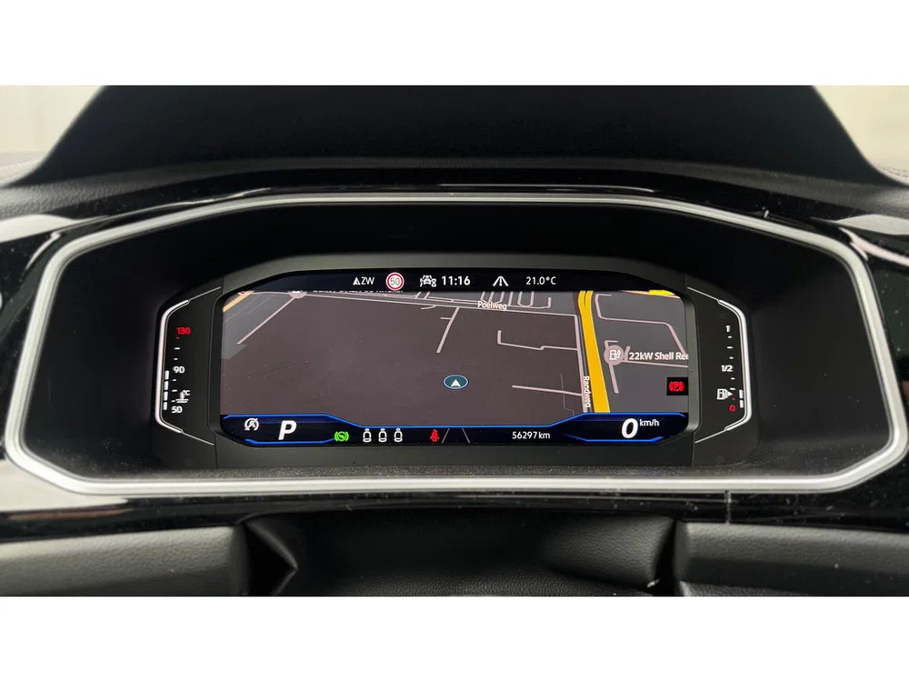 Volkswagen T-Roc 1.5 TSI R-Line Pano l IQ l Camera l Keyles uit 2022, foto 13
