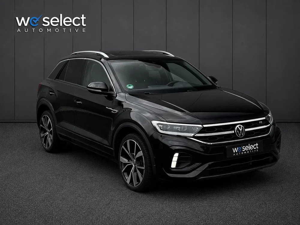 Volkswagen T-Roc 1.5 TSI R-Line Pano l IQ l Camera l Keyles uit 2022, foto 2