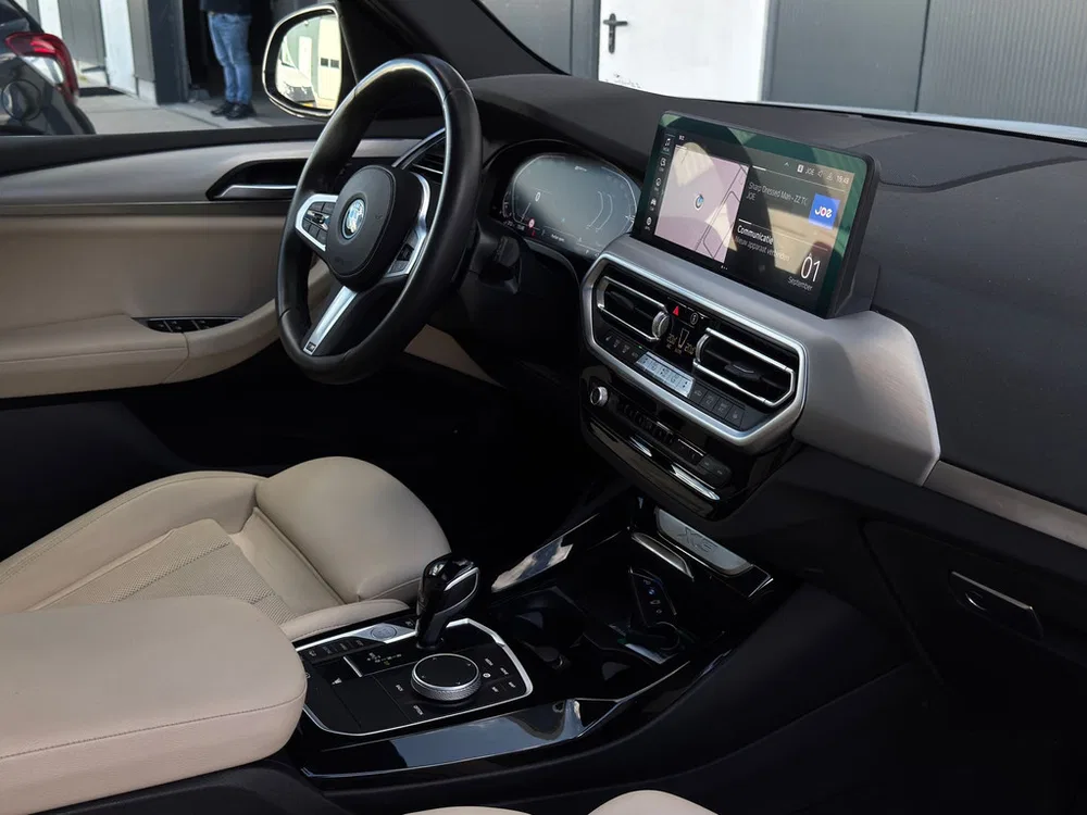 BMW X3 XDrive30e High Executive M-Pack l Leder l uit 2022, foto 15