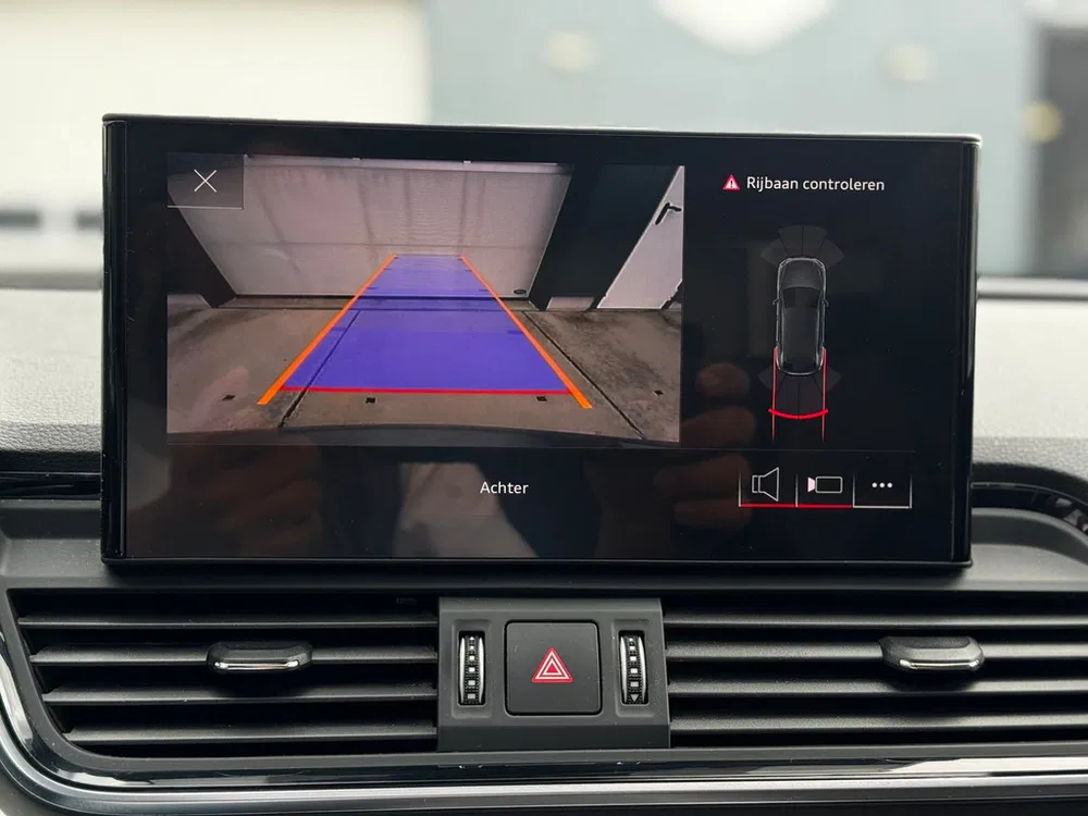 Audi Q5 55 TFSI e S-Line Pano l Camera l Half Lede uit 2023, foto 16