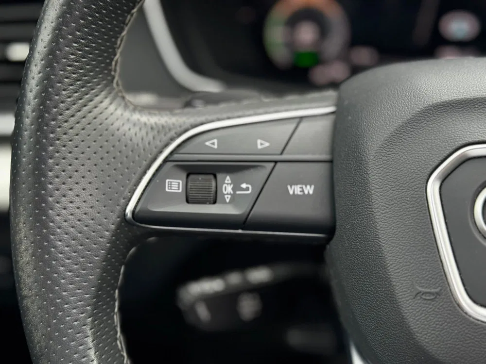 Audi Q5 55 TFSI e S-Line Pano l Camera l Half Lede uit 2023, foto 17