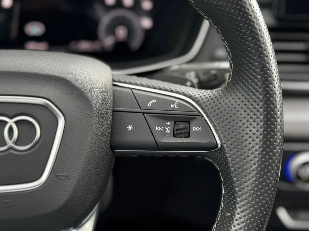 Audi Q5 55 TFSI e S-Line Pano l Camera l Half Lede uit 2023, foto 18