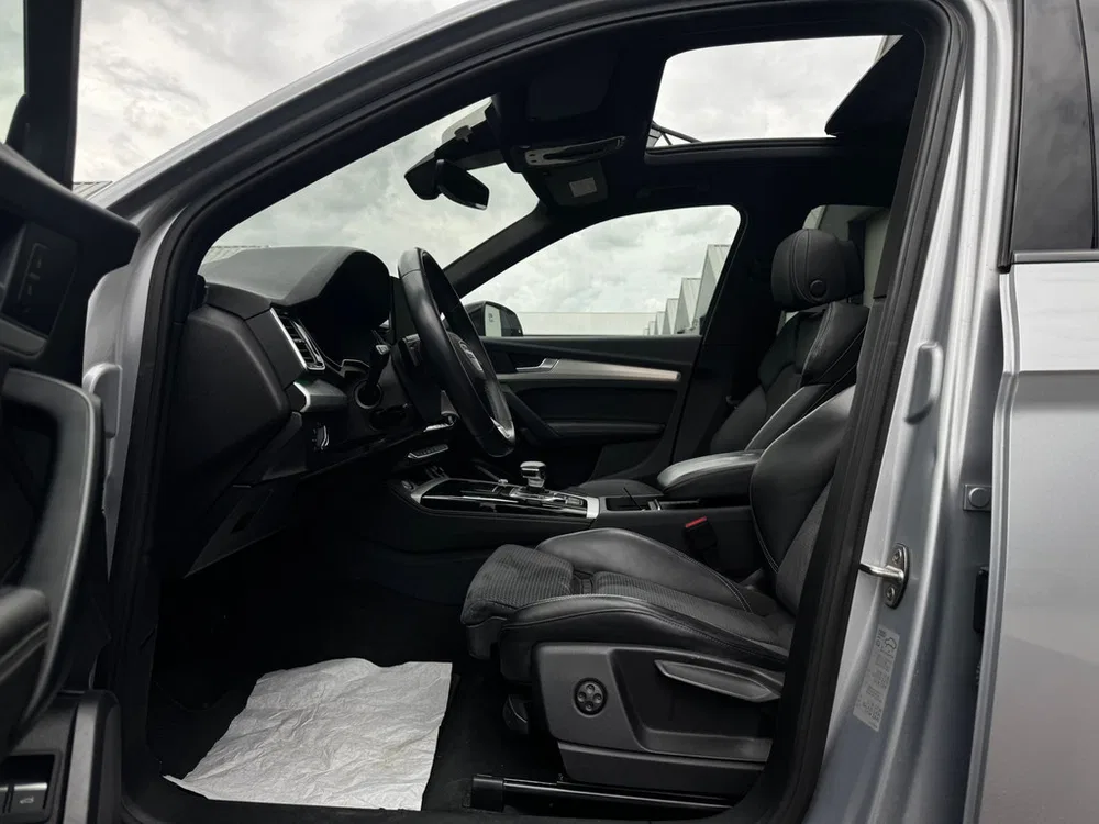 Audi Q5 55 TFSI e S-Line Pano l Camera l Half Lede uit 2023, foto 9