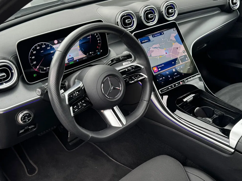 Mercedes-Benz C-Klasse 300 e star Edition AMG Line Plus Pano l Am uit 2025, foto 10