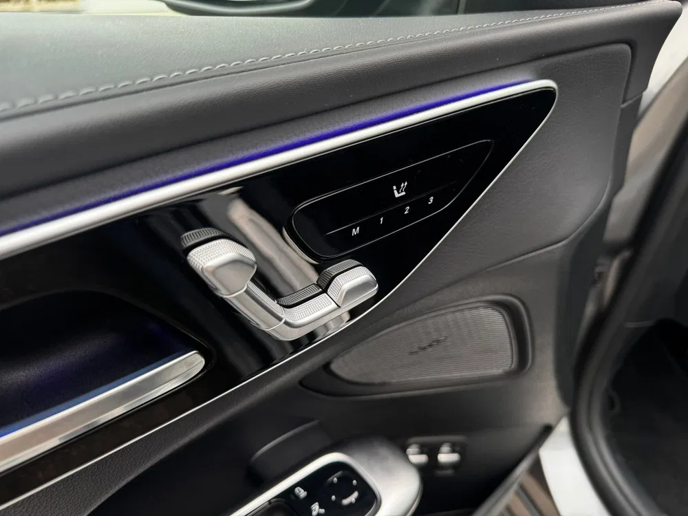 Mercedes-Benz C-Klasse 300 e star Edition AMG Line Plus Pano l Am uit 2025, foto 19