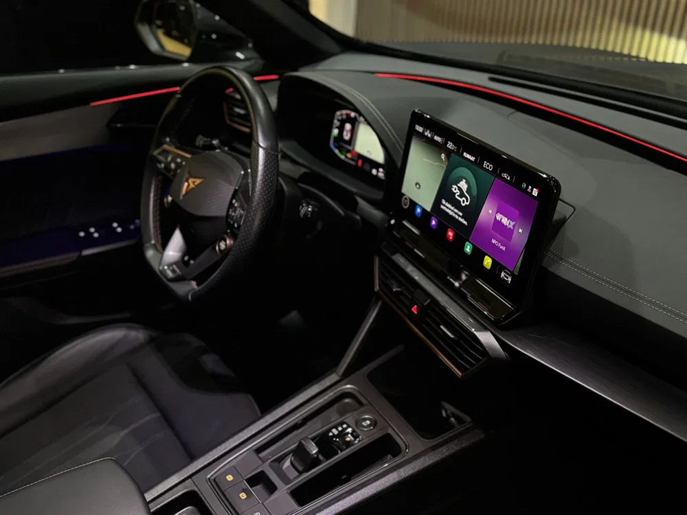 Cupra Formentor 1.4 e-Hybrid VZ Copper Edition Pano l Memo uit 2022, foto 15