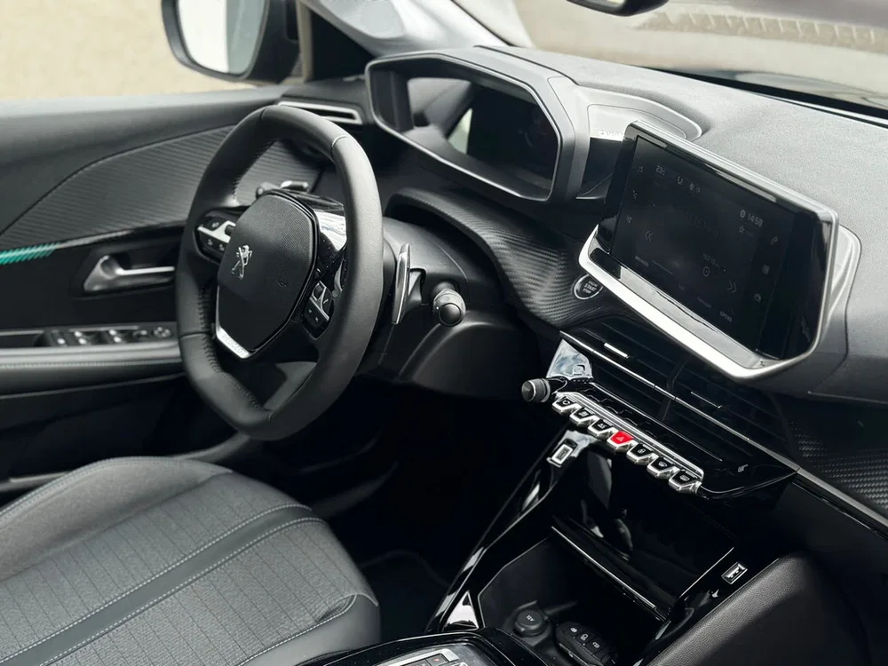 Peugeot 208 1.2 PureTech Allure Pack Automaat l Virtua uit 2023, foto 13