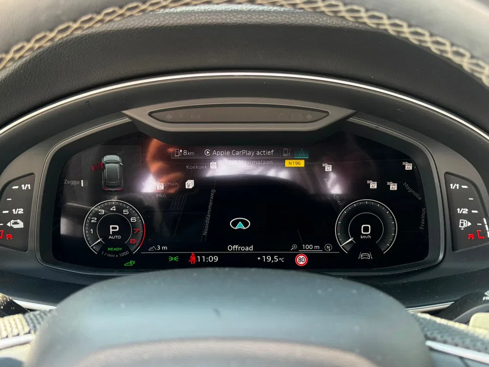 Audi Q8 55 TFSI e quattro S-Line Pro l Pano l Head uit 2021, foto 15