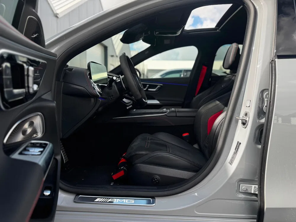 Mercedes-Benz E-Klasse AMG 53 4MATIC+ Edition 1 Carbon l Pano l D uit 2025, foto 9