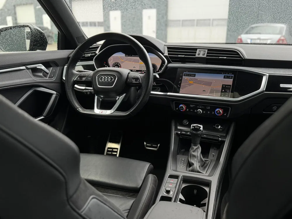 Audi Q3 40 TFSI Quattro S-line Pano l Leder l Ambi uit 2020, foto 12