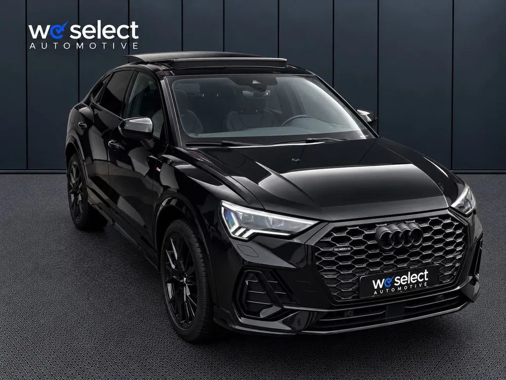 Audi Q3 40 TFSI Quattro S-line Pano l Leder l Ambi uit 2020, foto 2