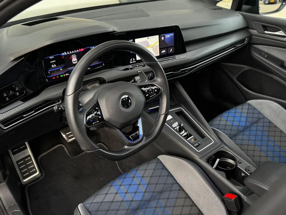 Volkswagen Golf 2.0 TSI 4Motion Performance R Akra l Pano uit 2022, foto 10