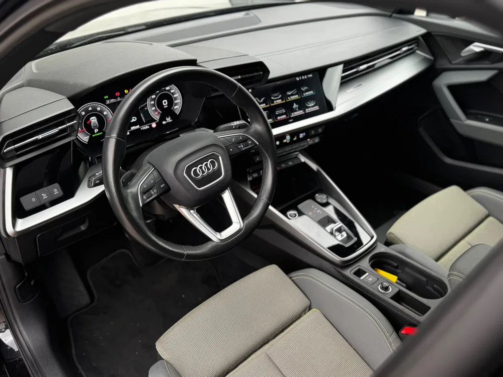 Audi A3 Limousine 35 TFSI S-Line Pano l Matrix l S uit 2022, foto 11