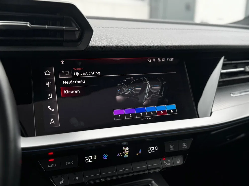 Audi A3 Limousine 35 TFSI S-Line Pano l Matrix l S uit 2022, foto 18