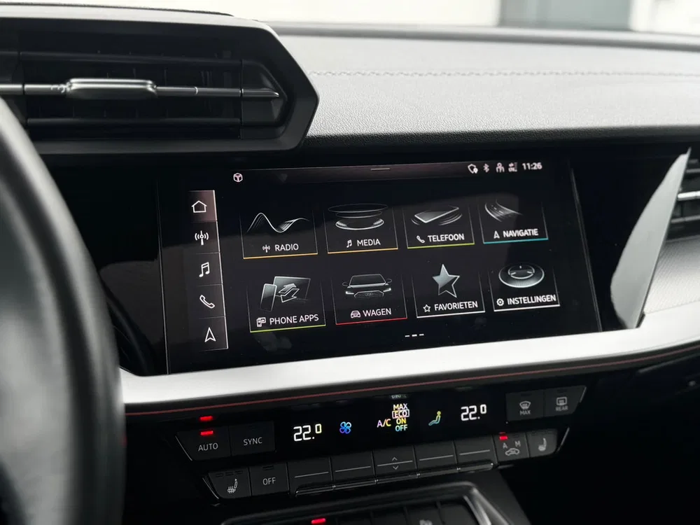 Audi A3 Limousine 35 TFSI S-Line Pano l Matrix l S uit 2022, foto 19