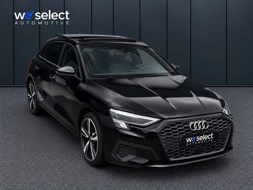 Audi A3 Limousine 35 TFSI S-Line Pano l Matrix l S uit 2022, foto 2