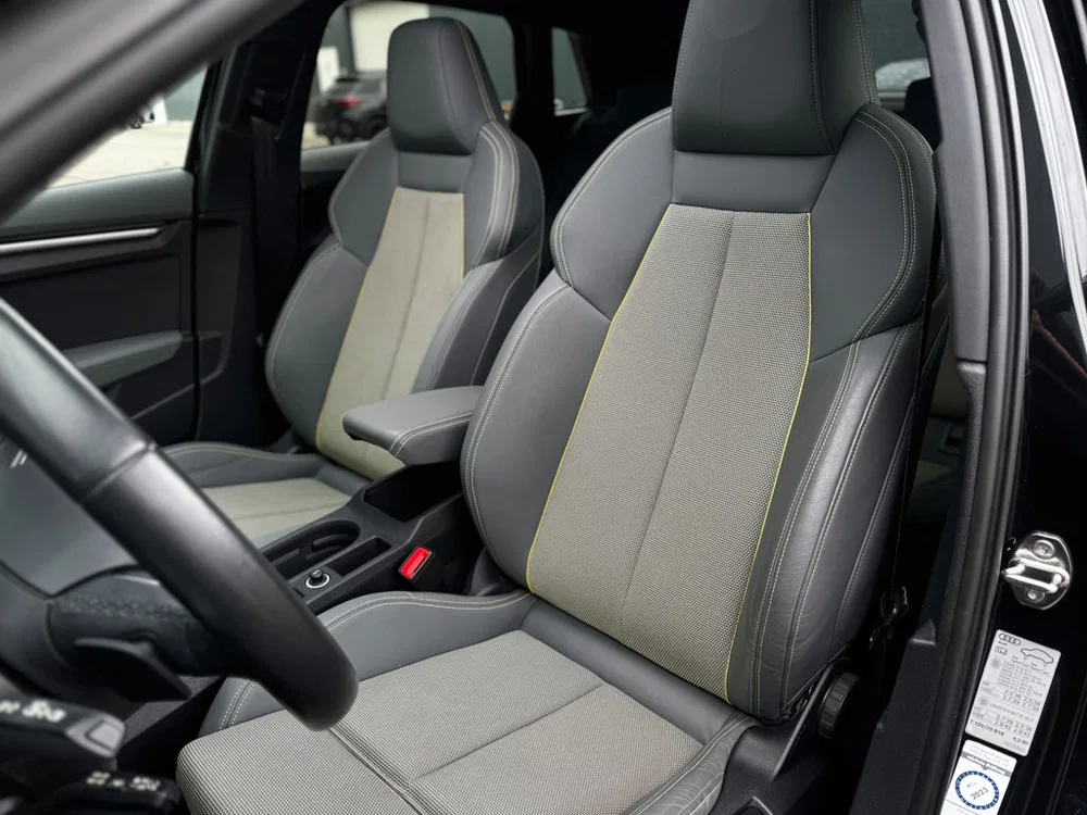 Audi A3 Limousine 35 TFSI S-Line Pano l Matrix l S uit 2022, foto 8