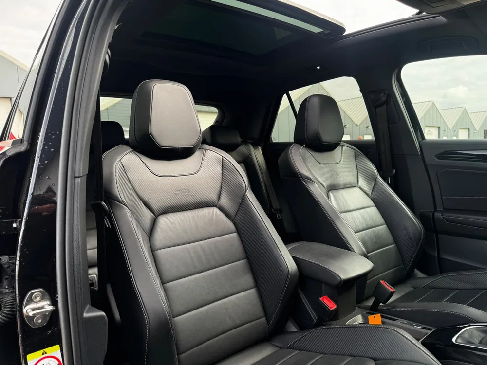 Volkswagen T-Roc 1.5 TSI R-Line Pano l Leder Stoelen l Keyl uit 2024, foto 12
