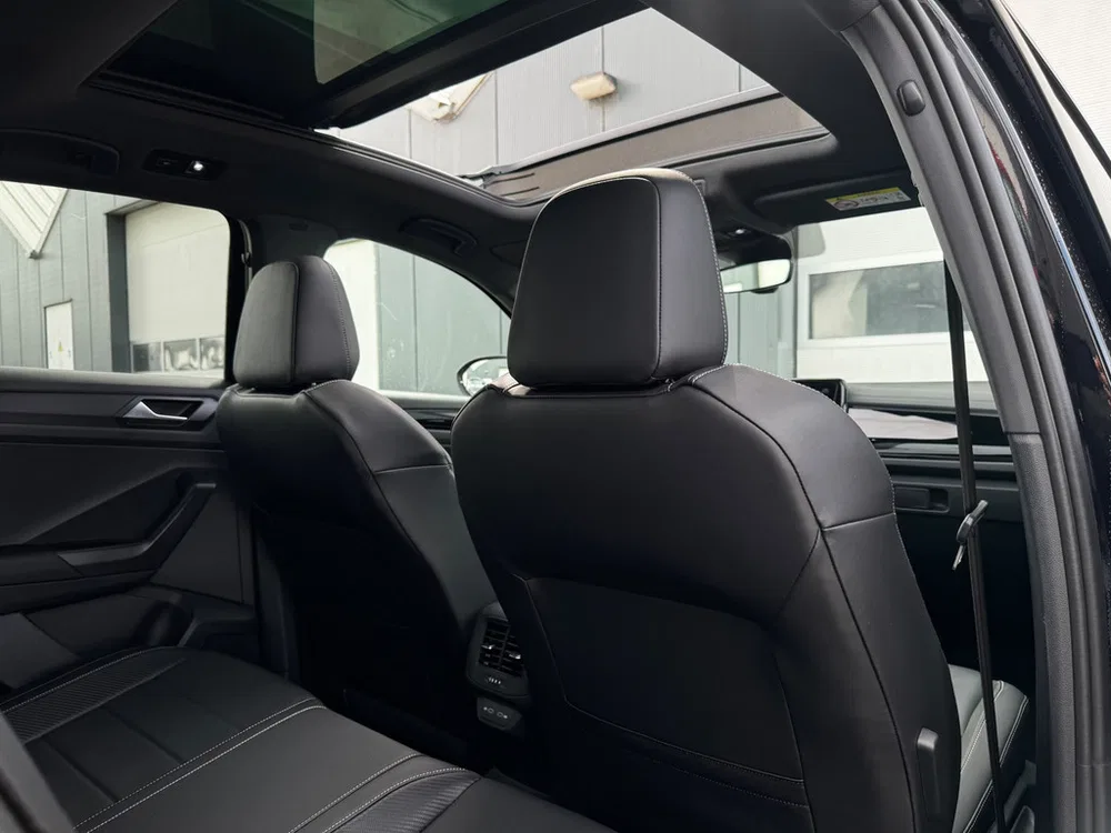 Volkswagen T-Roc 1.5 TSI R-Line Pano l Leder Stoelen l Keyl uit 2024, foto 14