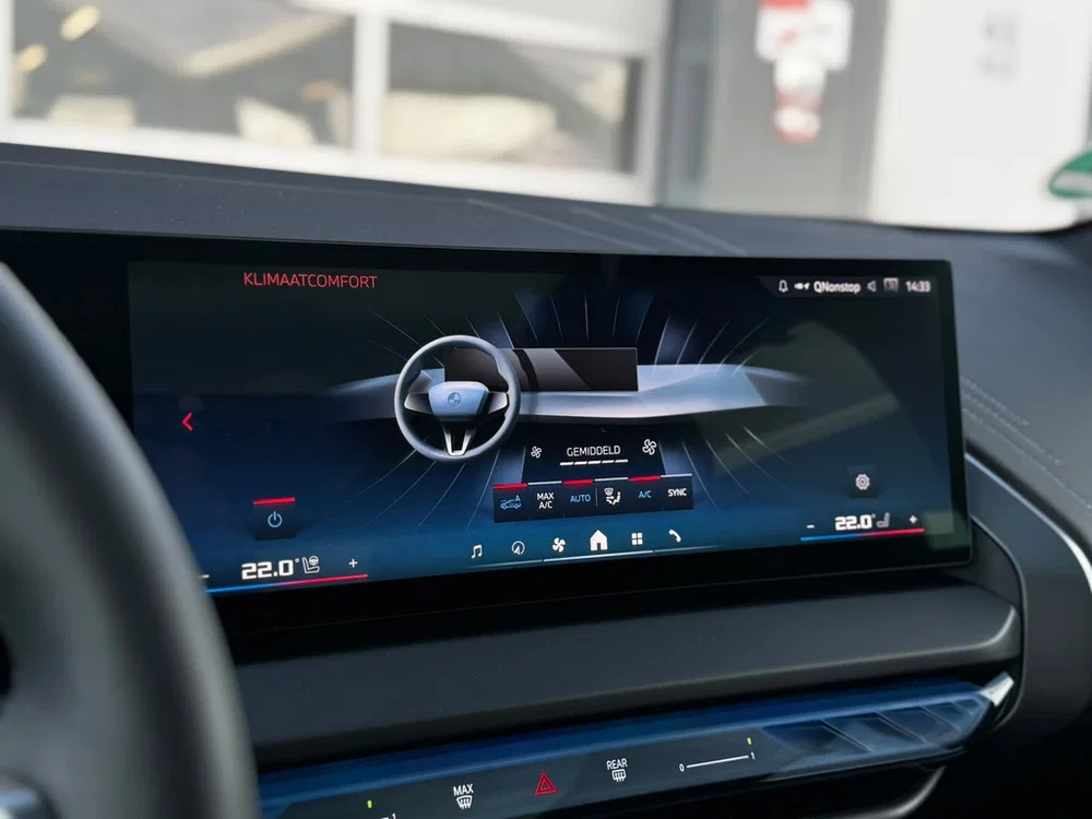 BMW X3 M50 Pano l 360 Camera l Head-Up l Memory l uit 2025, foto 19