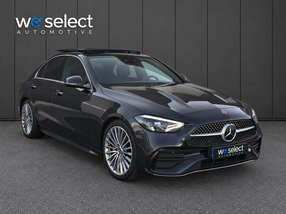 Mercedes-Benz C-Klasse 300 4MATIC AMG Line Pano l Ambient l Memor uit 2022, foto 2