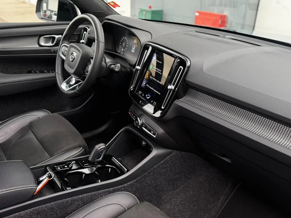 Volvo XC40 1.5 T4 Recharge Inscription Expression Pan uit 2022, foto 14