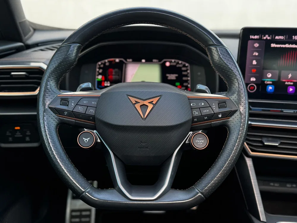 Cupra Formentor 1.4 e-Hybrid VZ Copper Pano l Camera l Amb uit 2022, foto 11