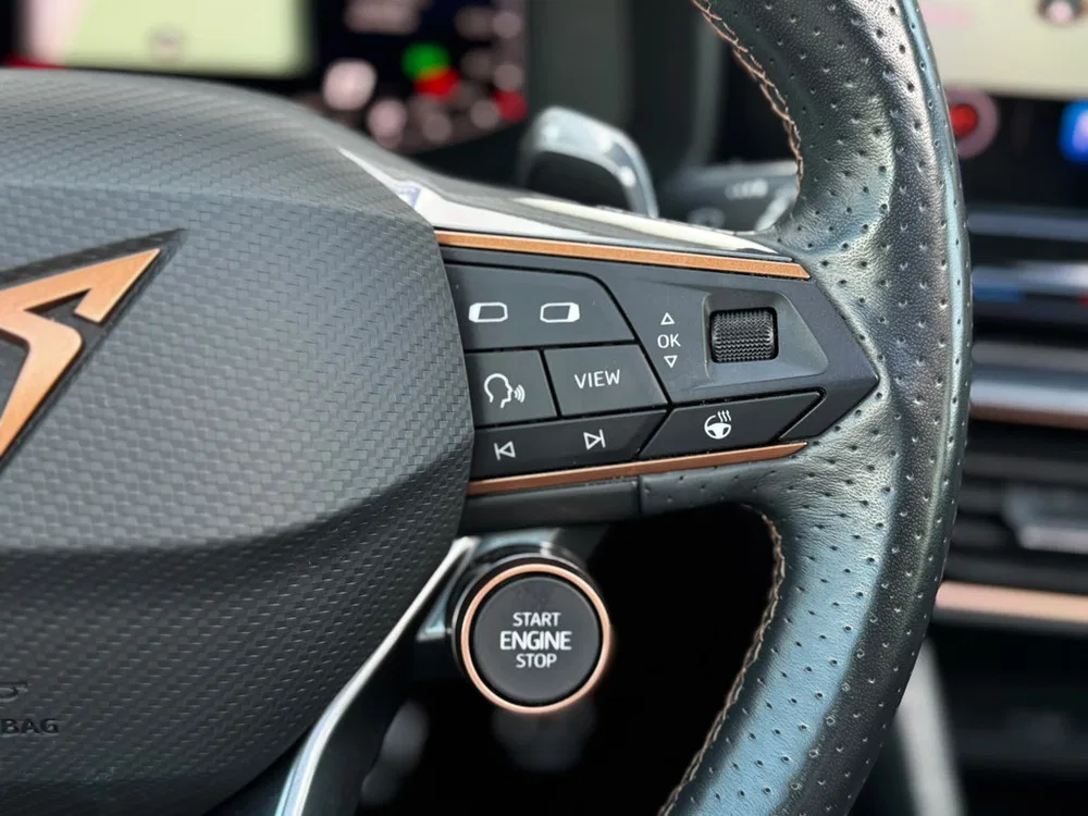 Cupra Formentor 1.4 e-Hybrid VZ Copper Pano l Camera l Amb uit 2022, foto 13