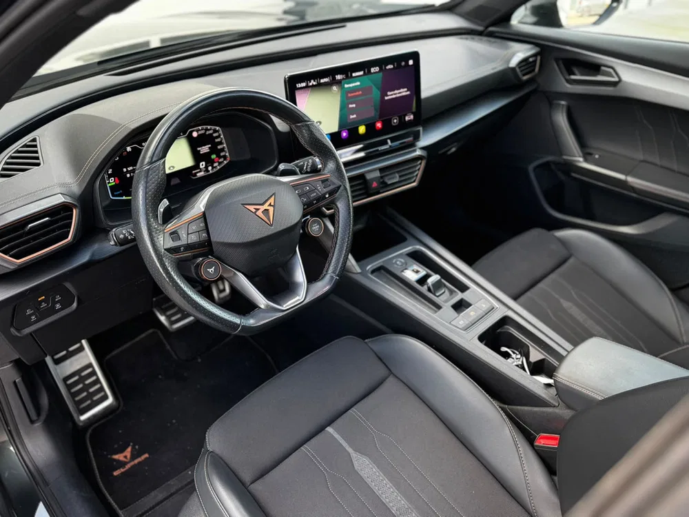 Cupra Formentor 1.4 e-Hybrid VZ Copper Pano l Camera l Amb uit 2022, foto 8