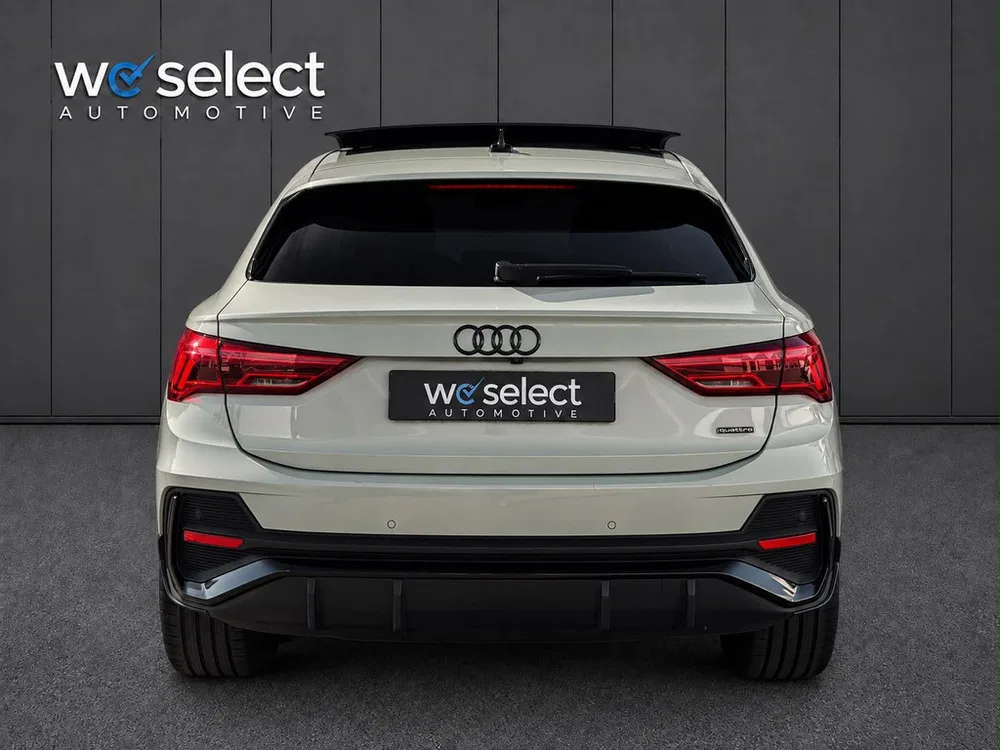 Audi Q3 45 TFSI Quattro Sportback Pano l Side Assi uit 2020, foto 7