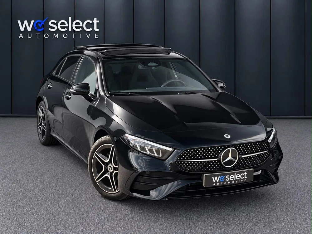 Mercedes-Benz A-Klasse 250 e Star AMG Line Plus Pano l 360 Camera uit 2024
