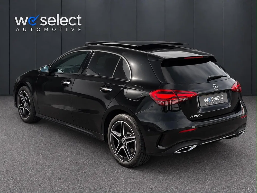 Mercedes-Benz A-Klasse 250 e Star AMG Line Plus Pano l 360 Camera uit 2024, foto 6