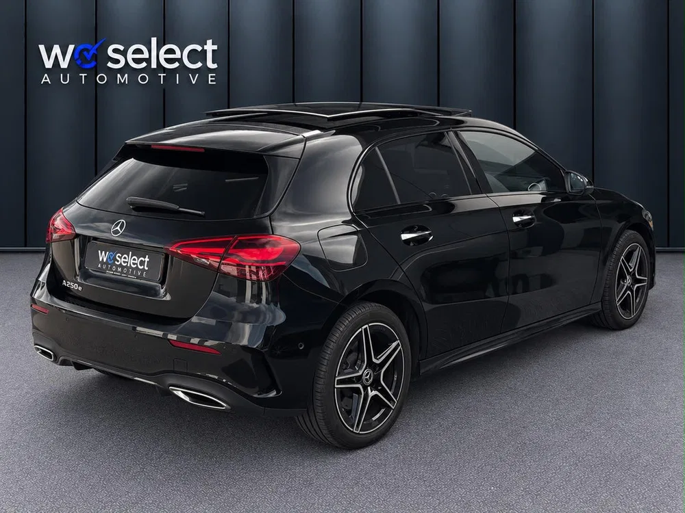 Mercedes-Benz A-Klasse 250 e Star AMG Line Plus Pano l 360 Camera uit 2024, foto 8
