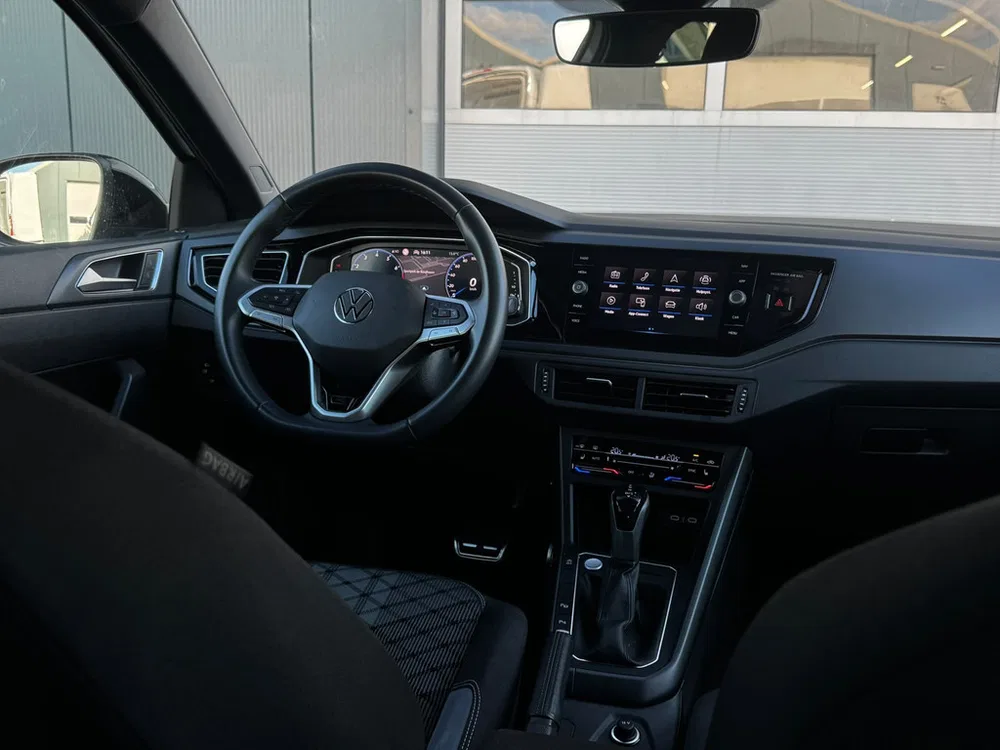 Volkswagen Taigo 1.0 TSI R-Line Business Pano l Carplay l C uit 2023, foto 11