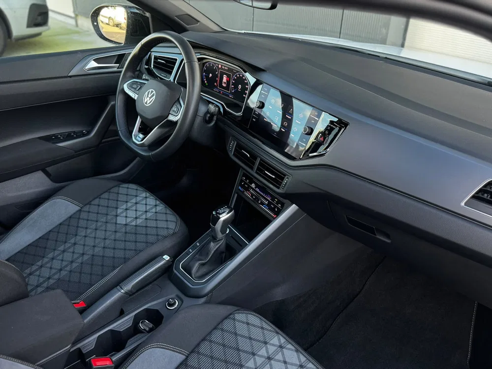 Volkswagen Taigo 1.0 TSI R-Line Business Pano l Carplay l C uit 2023, foto 12