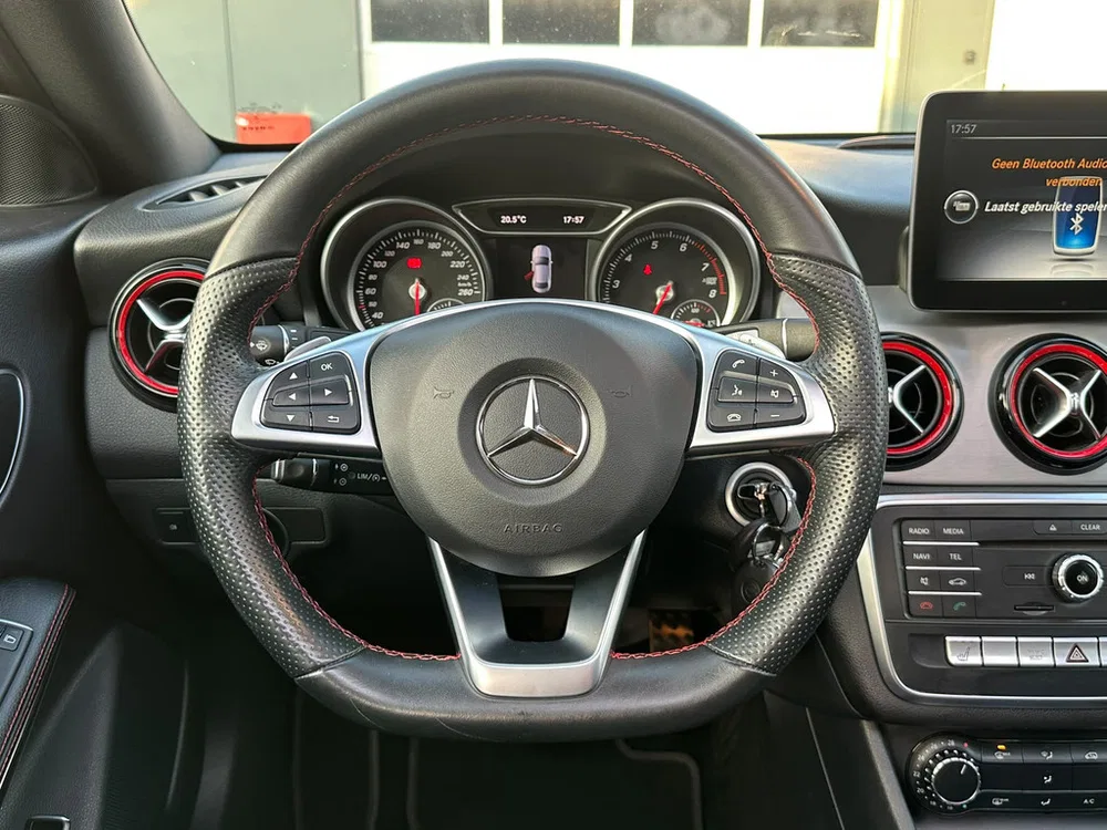 Mercedes-Benz CLA 250 Sport 4MATIC AMG Pano l Camera l Alarm uit 2016, foto 10