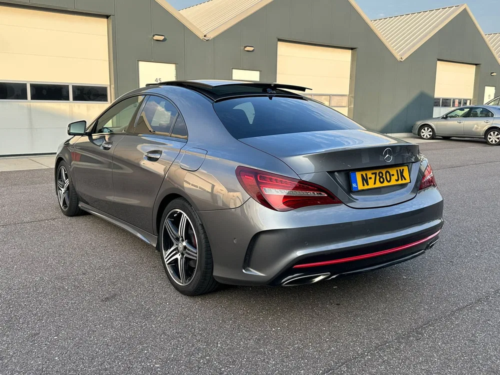 Mercedes-Benz CLA 250 Sport 4MATIC AMG Pano l Camera l Alarm uit 2016, foto 6